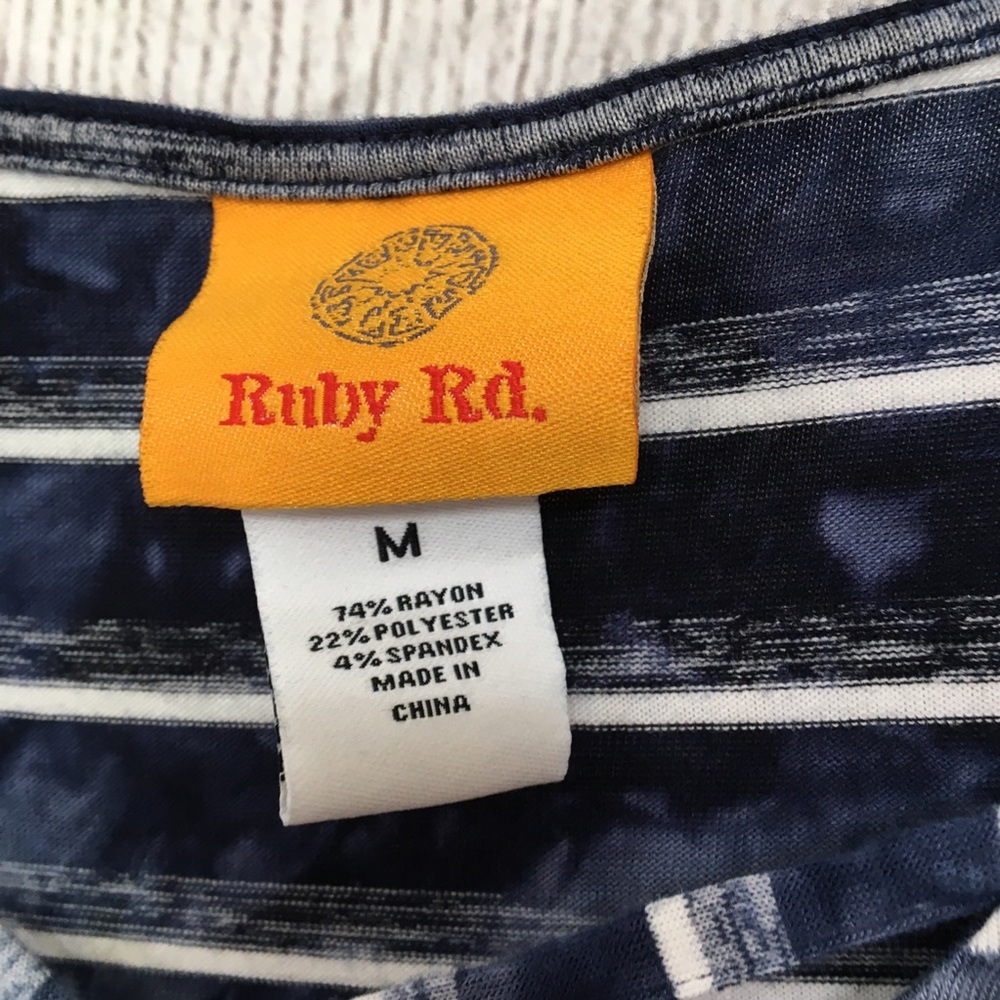 Ruby Rd. Striped blouse-Medium - Picture 3 of 4